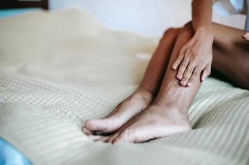 Feridas nos pés dos diabéticos podem ocasionar complicações e evoluir para quadros graves